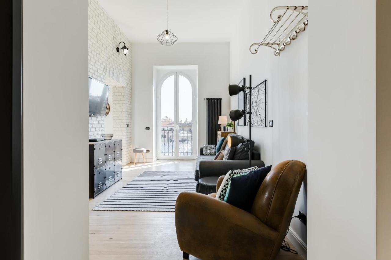 Bmga L Glam Industrial 3-Bed Apartment In Termini Rome Buitenkant foto